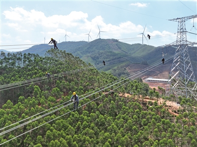 峪科配资 数千亿元电网投资 勾勒能源变革新版图